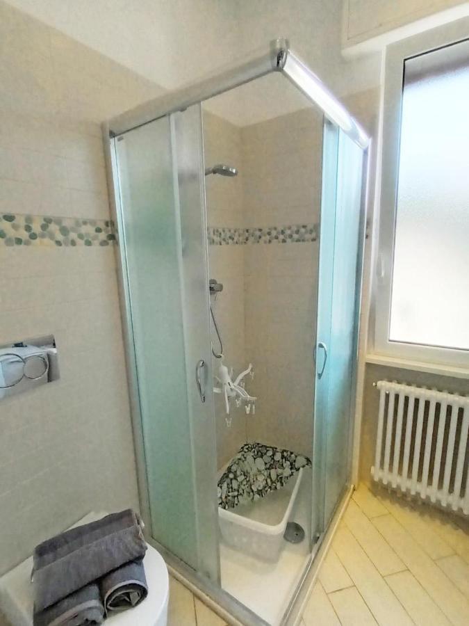 Appartamento Con Stupenda Vista Mare Zona Bristol Rapallo Bagian luar foto